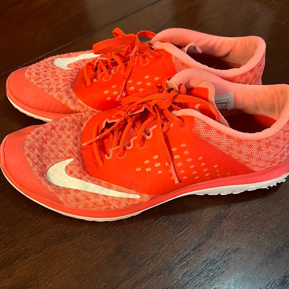 Nike FS LITE Run 2 PREM Bright Crimson/White-Lava/Glow - Picture 2 of 6